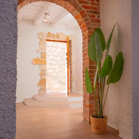Marea - Old Town Retreat Villa *