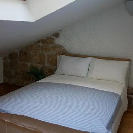 Marea - Old Town Retreat *